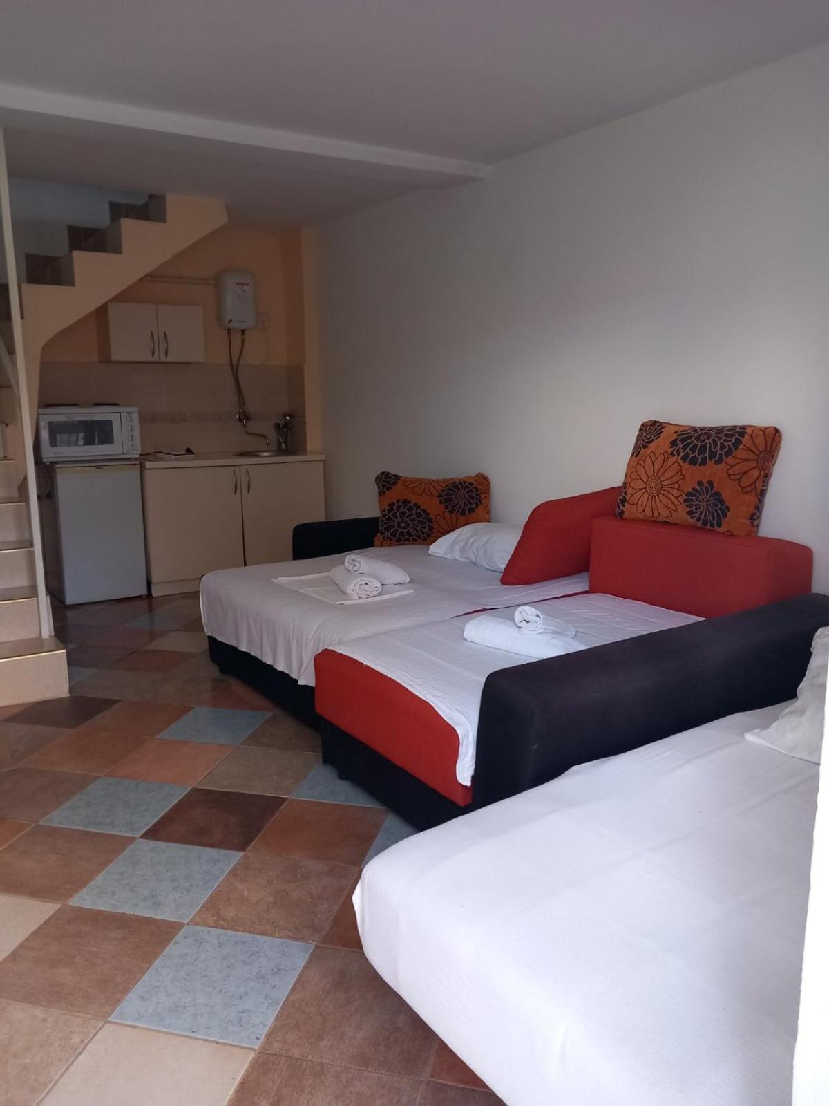 White Hills Apartments Μπούντβα Εξωτερικό φωτογραφία